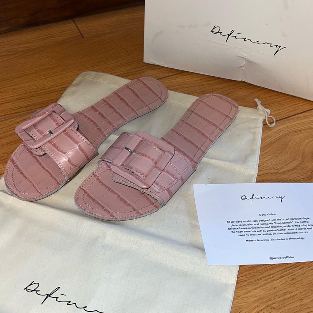 Definery Pink Sandals
